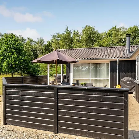 Lovely With Wilderness Bath And Space For 8 People * Pandrup